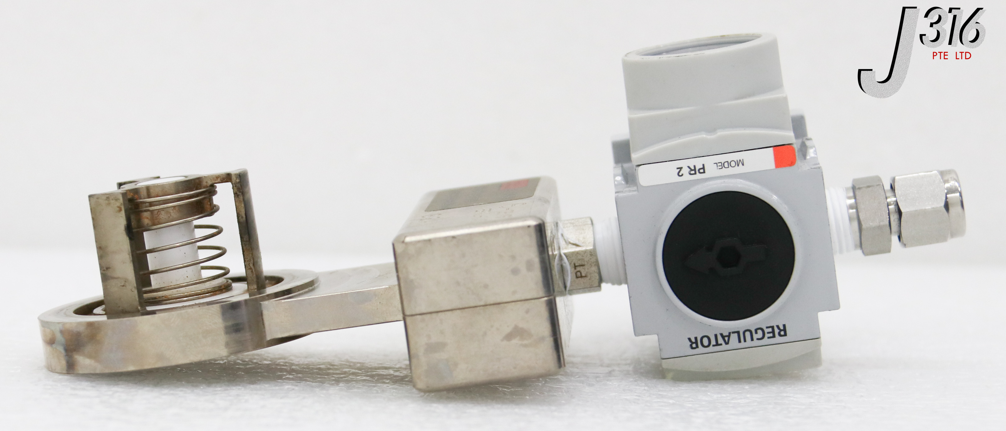 34448 B.S.A. REASEARCH CENTER E-SAVER PUMP ENERGY SAVER W/ REG PR2